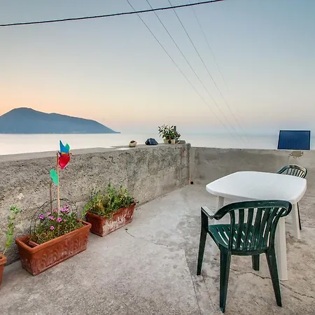 Apartment Acquacalda Rocche Rosse Canneto (Lipari)
